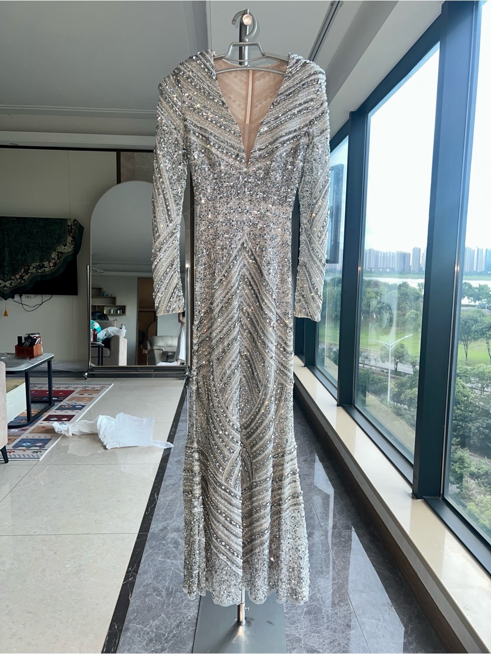 Rachel Gilbert Silver Long Sleeve Hand Embellished Diamond Maxi Gown AU8/US4 NWT